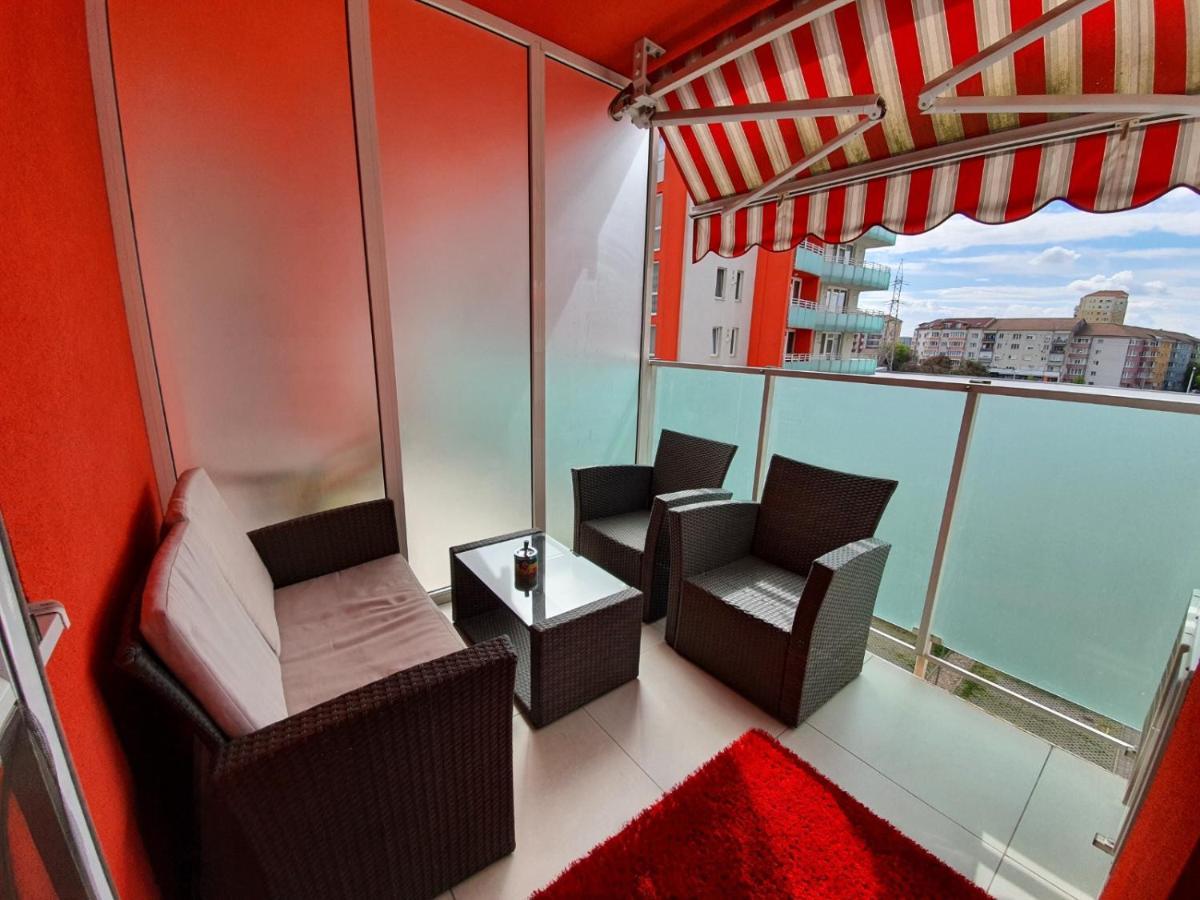 Royal Central Apartament Oradea Exterior foto