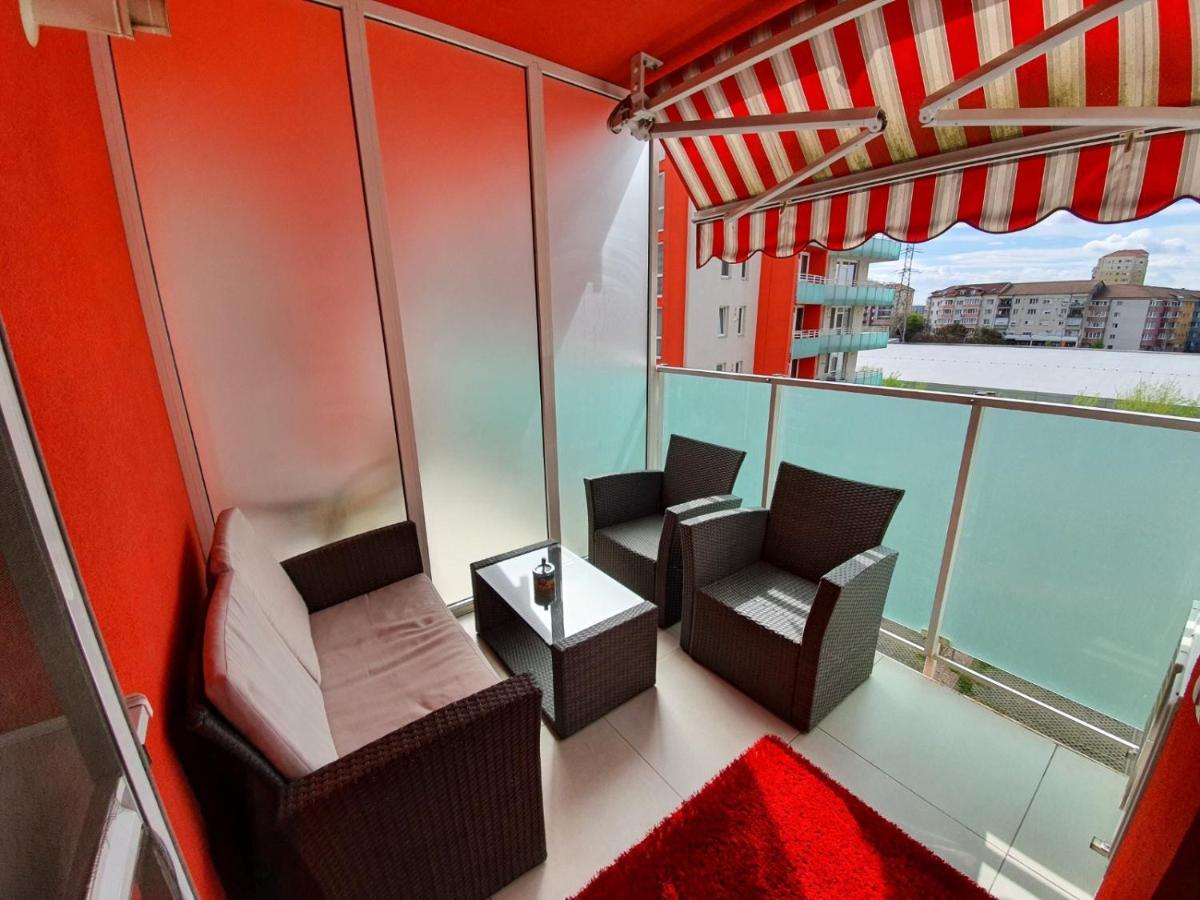 Royal Central Apartament Oradea Exterior foto